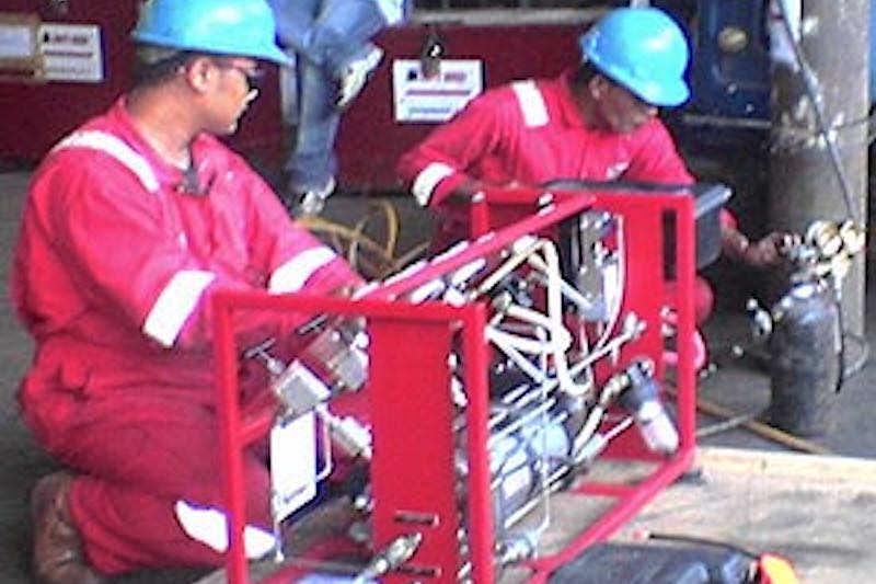 Wellhead Pressure Testing Services - Xmas Tree Pressure Test - Well Head Press-test™ - Oilfield Services - Hot-Hed® Indonesia