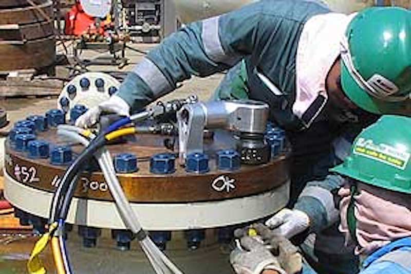 Hydraulic Bolt Tightening Services - Oilfield Services - Oilfield Equipment Rentals - Hot-Hed International