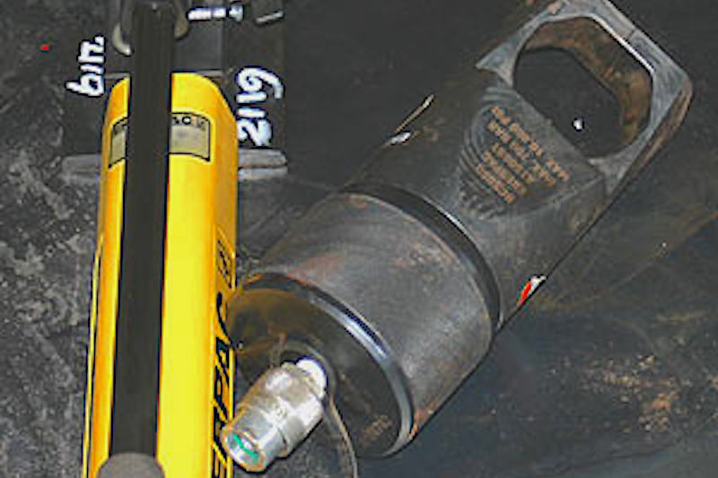 Hydraulic Nut Splitting Equipment - Nut Splitter Equipment - Oilfield Equipment Rentals - Hot-Hed International